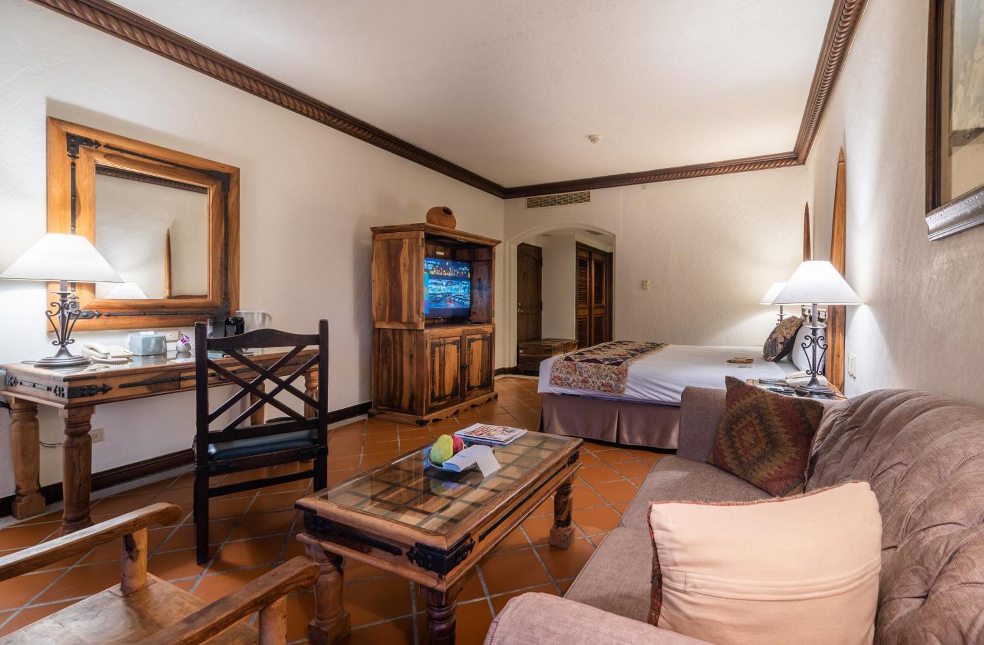 Promisedland Resort & Lagoon Shoufeng Esterno foto Deluxe Room